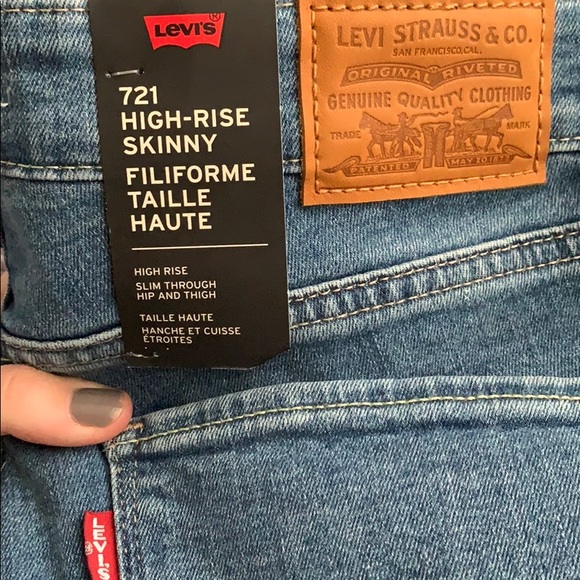 🤍 SOLD 🤍 NWT LEVIS HIGH RISE SKINNY - Picture 5 of 6